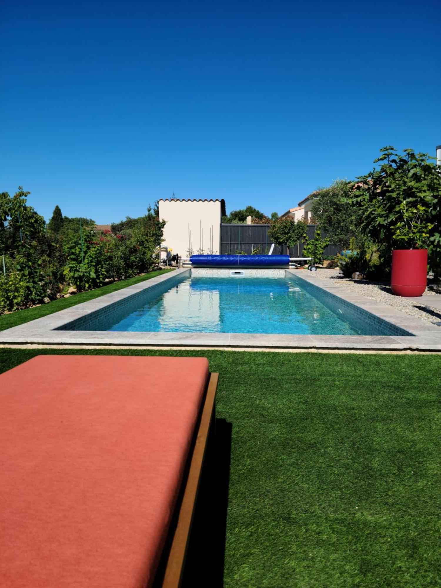 Les Papillons D'Uzes Bed and Breakfast Saint-Laurent-la-Vernède Εξωτερικό φωτογραφία